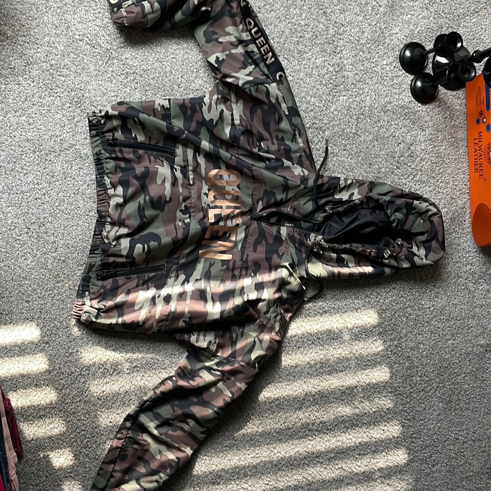 Rue 21 Cropped Windbreaker